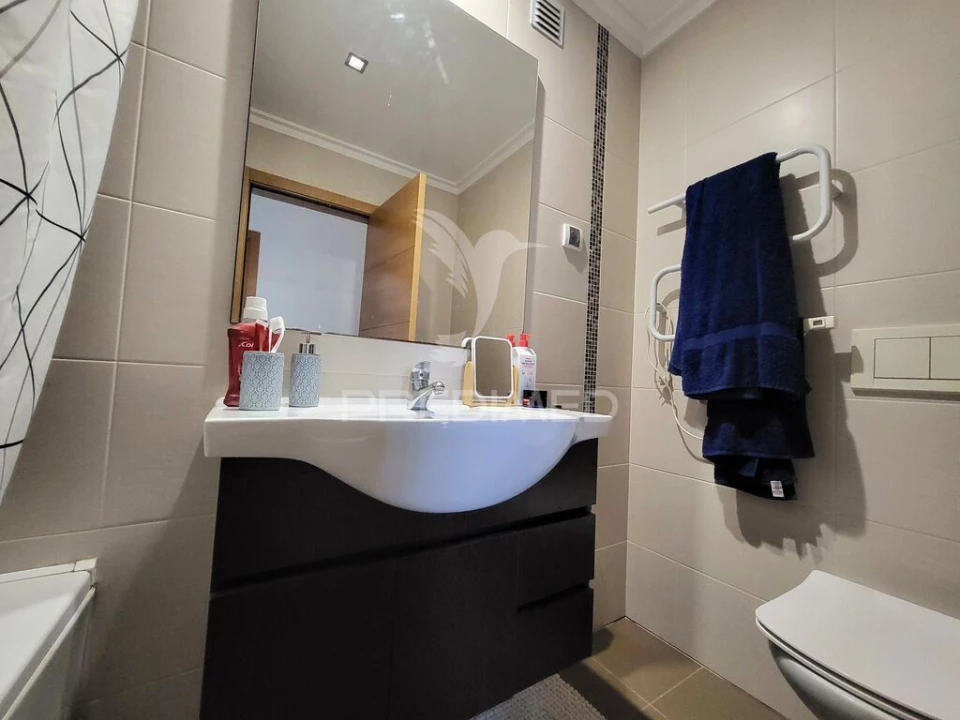 Apartamento T2 para Venda em Portimão Foto 19