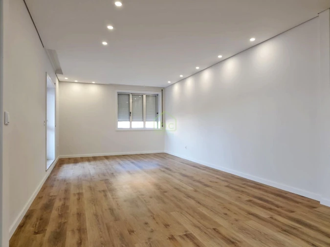 Apartamento T4 para Venda em Póvoa de Varzim, Beiriz e Argivai Foto 7