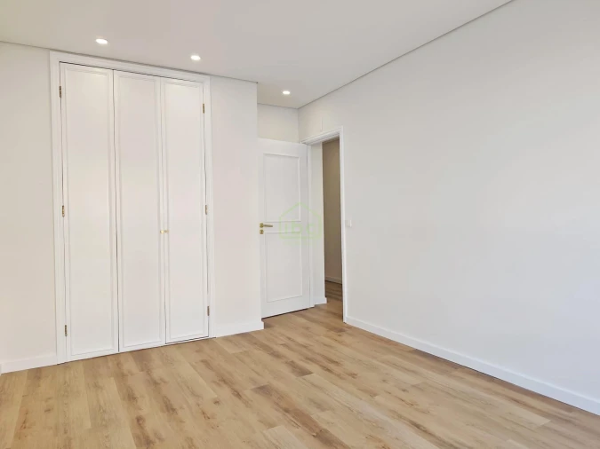 Apartamento T4 para Venda em Póvoa de Varzim, Beiriz e Argivai Foto 14
