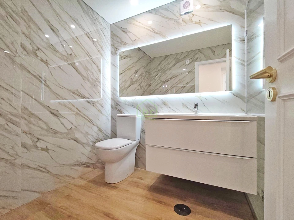 Apartamento T4 para Venda em Póvoa de Varzim, Beiriz e Argivai Foto 18