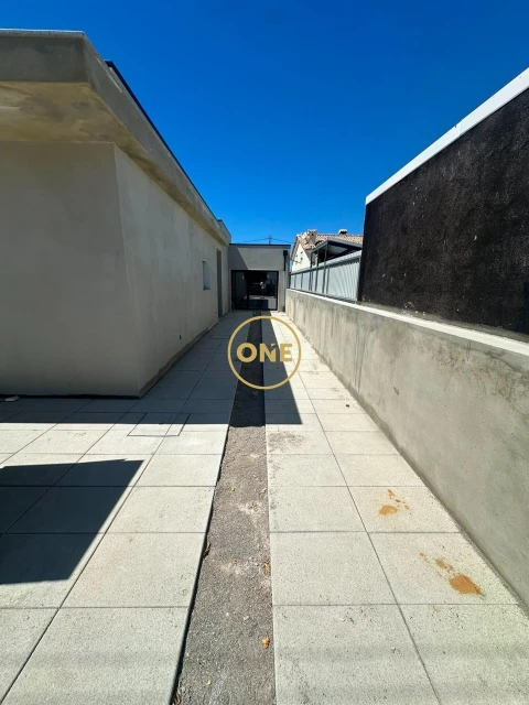Moradia T3 para Venda em Fernao Ferro