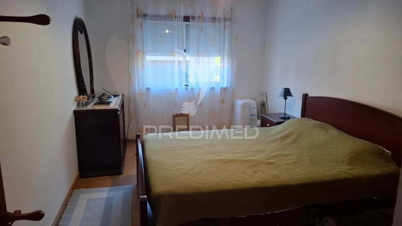 Apartamento T2 para Venda em Alpiarça Foto 14