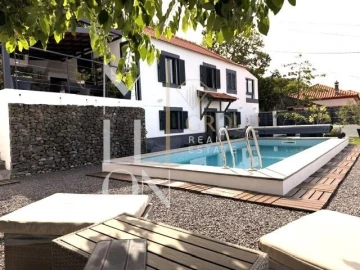 Moradia T3 para Venda em Arco da Calheta