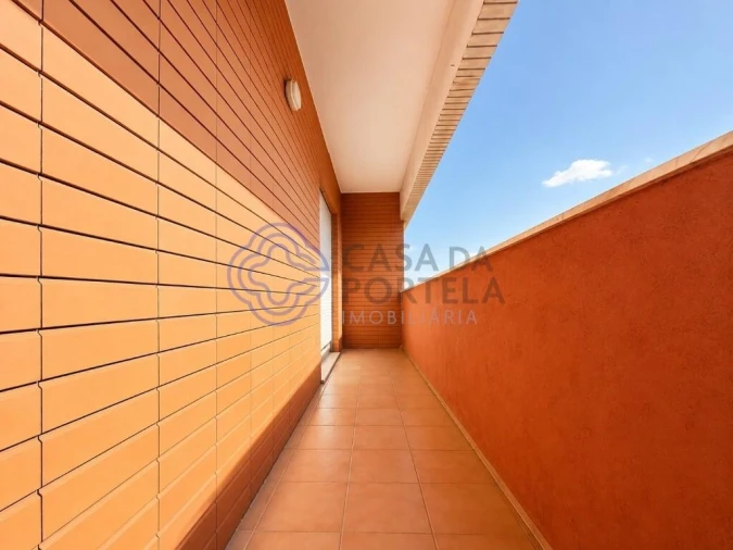 Apartamento T2 para Venda em Gandra Foto 3