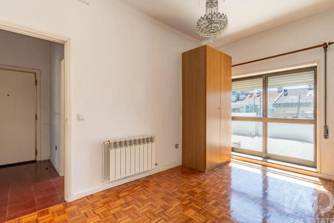 Apartamento T2 para Venda em Cedofeita, Santo Ildefonso, Sé, Miragaia, São Nicolau e Vitória Foto 21