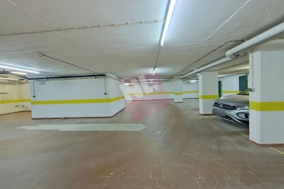 Apartamento T2 para Arrendamento em São Domingos de Benfica