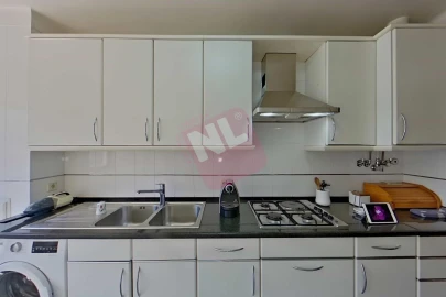 Apartamento T2 para Arrendamento em São Domingos de Benfica