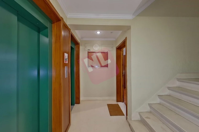 Apartamento T2 para Arrendamento em São Domingos de Benfica Foto 4