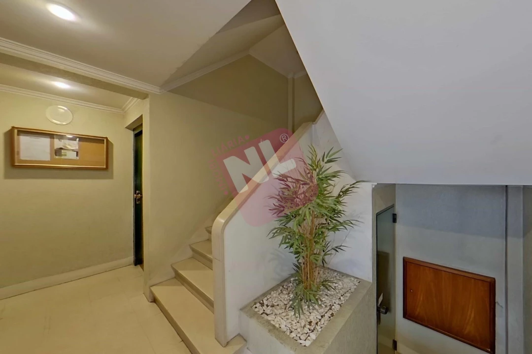 Apartamento T2 para Arrendamento em São Domingos de Benfica Foto 32