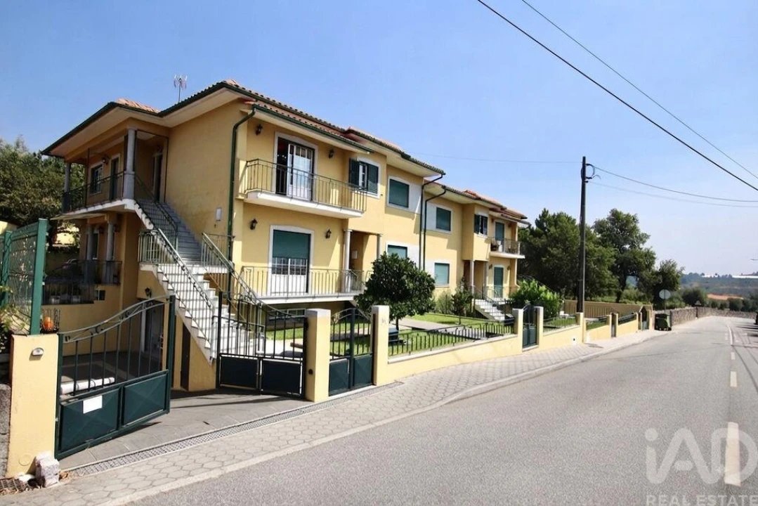 Apartamento T3 para Venda em Mangualde, Mesquitela e Cunha Alta Foto 1