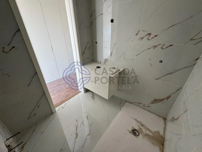 Moradia T3 para Venda em Escapães Foto 39