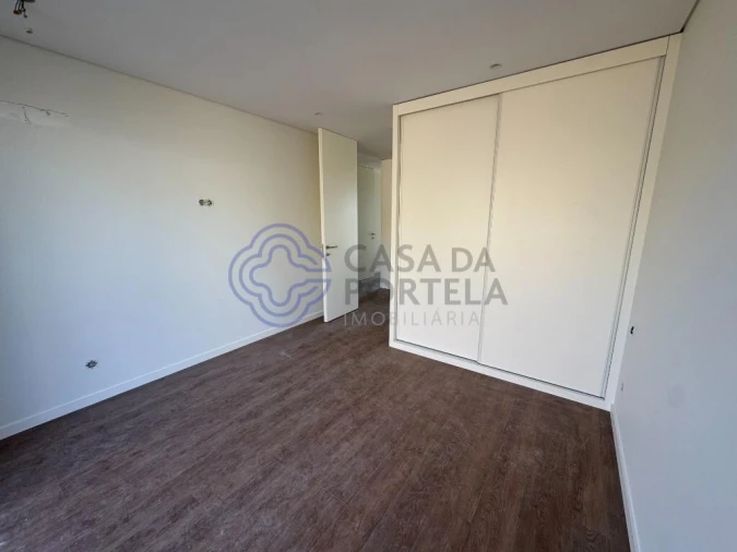Moradia T3 para Venda em Escapães Foto 31
