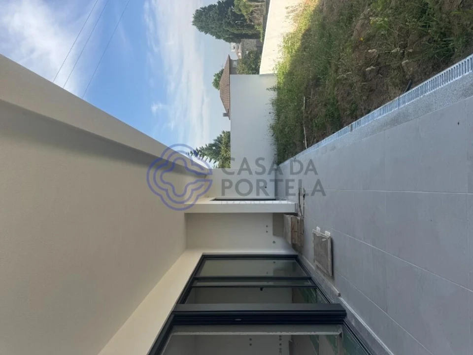 Moradia T3 para Venda em Escapães Foto 8