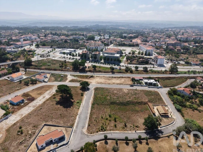 Terreno para Venda em Currelos, Papízios e Sobral Foto 12
