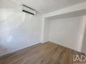 Apartamento T2 para Venda em Almada, Cova da Piedade, Pragal e Cacilhas