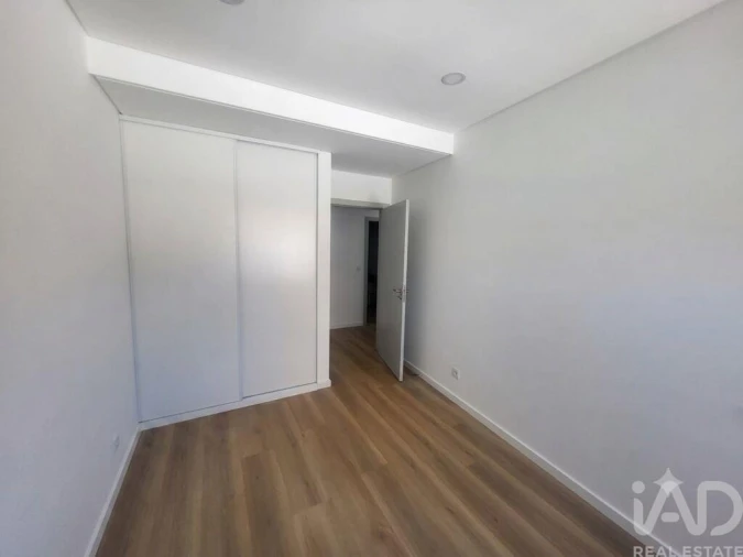 Apartamento T2 para Venda em Almada, Cova da Piedade, Pragal e Cacilhas Foto 9