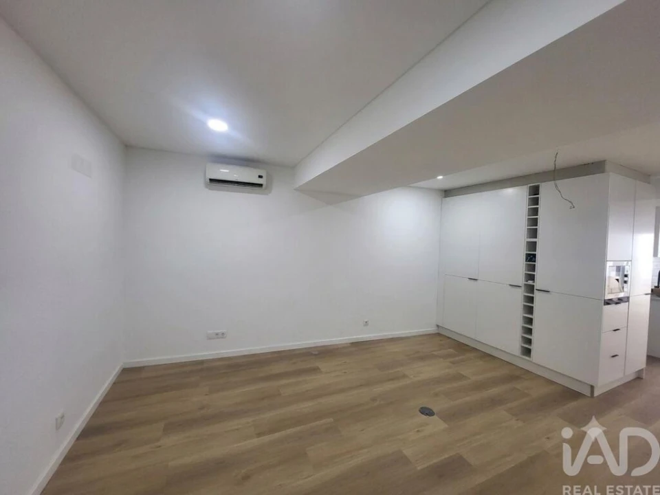 Apartamento T2 para Venda em Almada, Cova da Piedade, Pragal e Cacilhas Foto 18