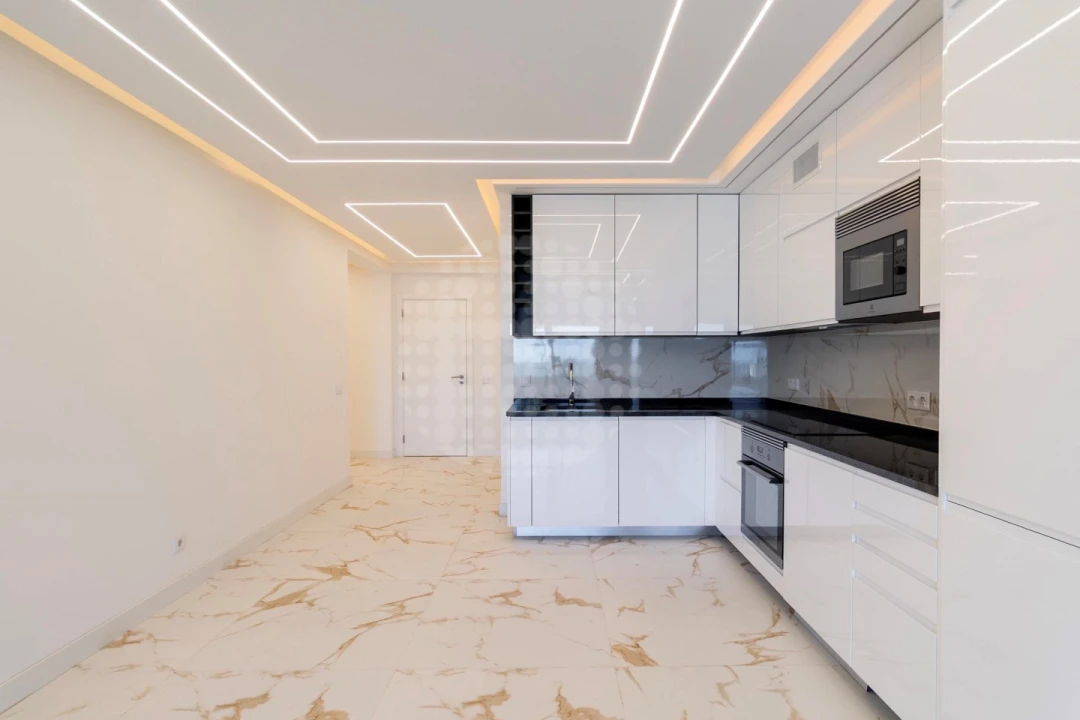 Apartamento T2 para Venda em Quarteira Foto 7