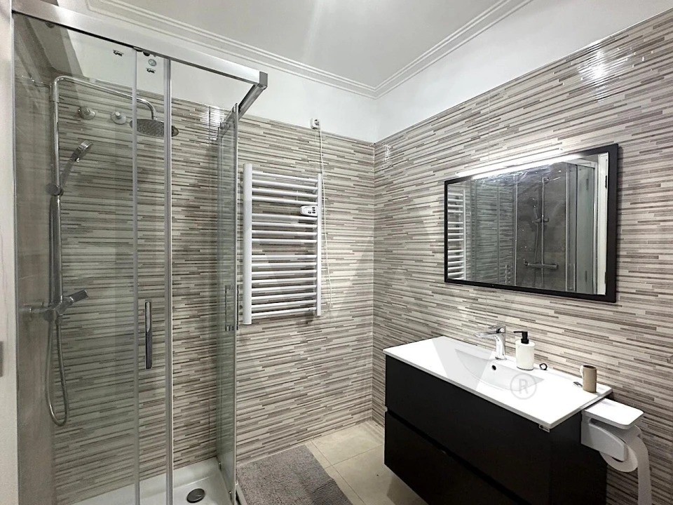 Apartamento T2 para Arrendamento em Carcavelos e Parede Foto 16