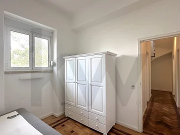 Apartamento T2 para Arrendamento em Carcavelos e Parede