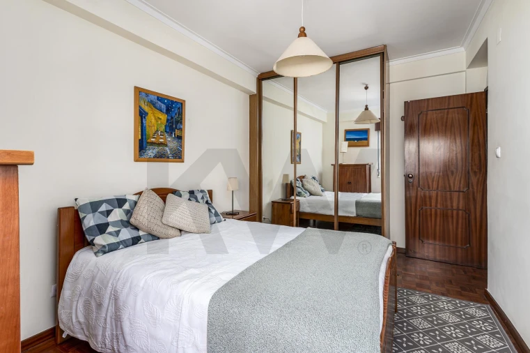 Apartamento T2 para Arrendamento em Benfica Foto 12