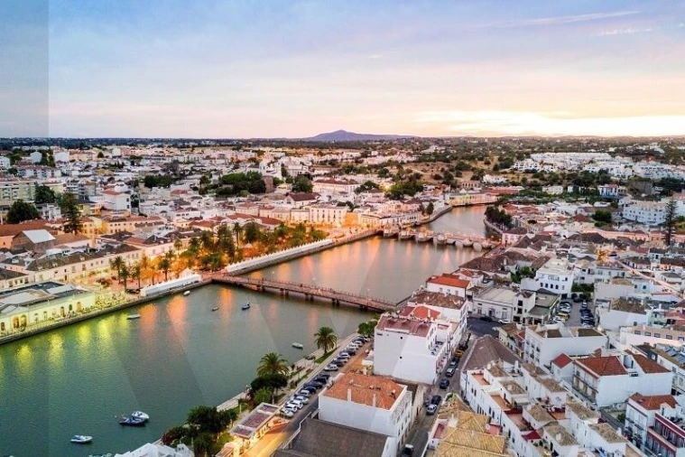 Apartamento T3 para Venda em Tavira (Santa Maria e Santiago) Foto 43