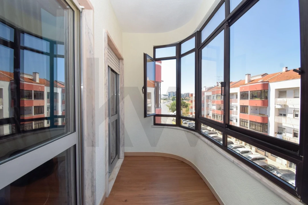 Apartamento T3 para Venda em Loures Foto 22