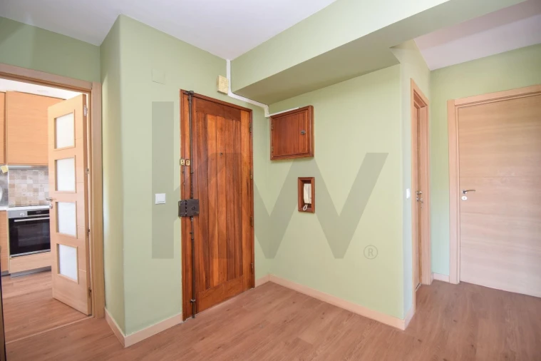 Apartamento T3 para Venda em Loures Foto 3