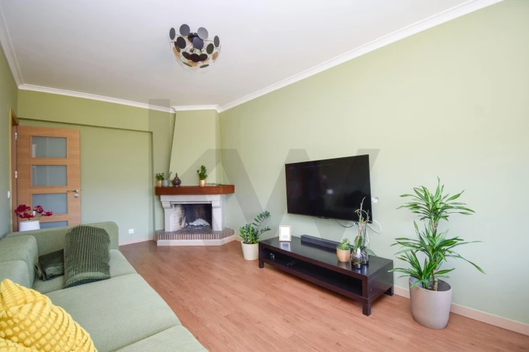 Apartamento T3 para Venda em Loures Foto 12