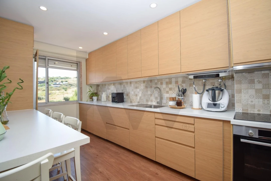 Apartamento T3 para Venda em Loures Foto 7
