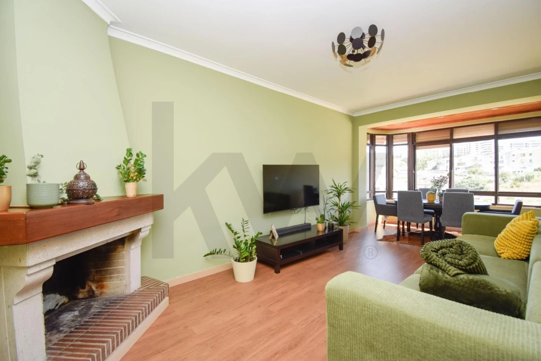 Apartamento T3 para Venda em Loures Foto 13