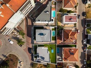 Moradia T5 para Venda em Porto Salvo