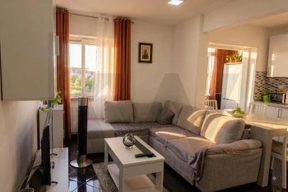 Apartamento T2 para Venda em Queluz e Belas