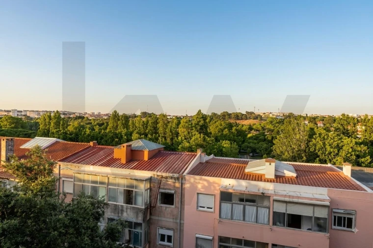 Apartamento T2 para Venda em Queluz e Belas Foto 16