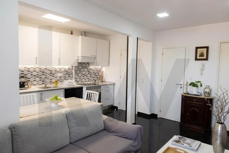 Apartamento T2 para Venda em Queluz e Belas Foto 6