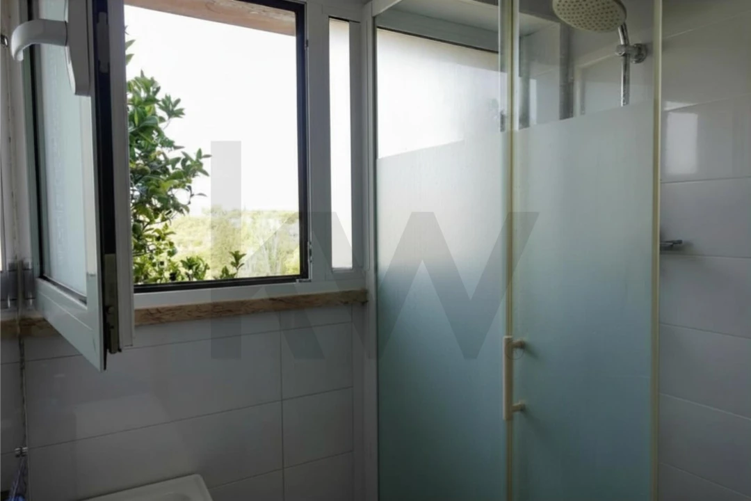 Apartamento T2 para Venda em Queluz e Belas Foto 10