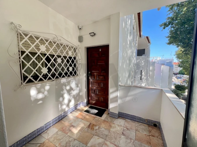 Apartamento T1 para Venda em Albufeira e Olhos de Água Foto 2