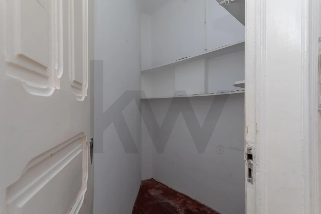 Apartamento T3 para Venda em Arroios Foto 32