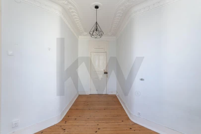 Apartamento T3 para Venda em Arroios