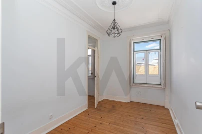 Apartamento T3 para Venda em Arroios
