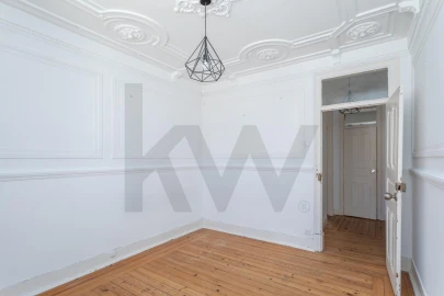 Apartamento T3 para Venda em Arroios