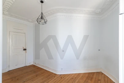 Apartamento T3 para Venda em Arroios