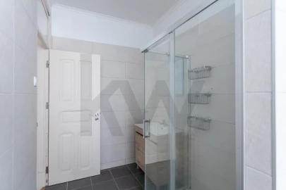 Apartamento T3 para Venda em Arroios