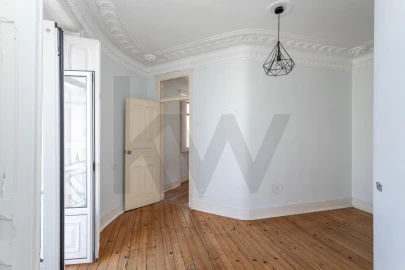 Apartamento T3 para Venda em Arroios