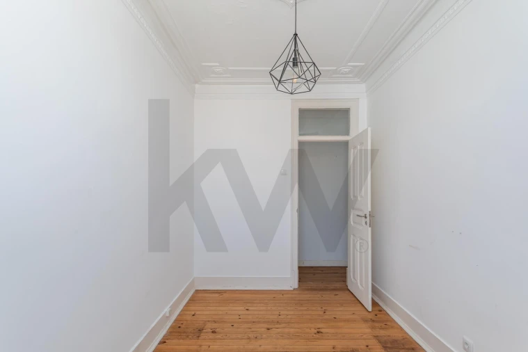 Apartamento T3 para Venda em Arroios Foto 16