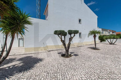 Moradia T4 para Venda em Arruda dos Vinhos