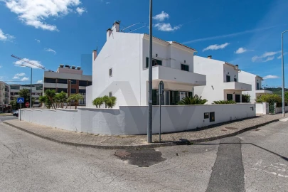 Moradia T4 para Venda em Arruda dos Vinhos