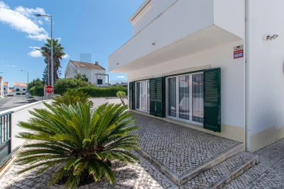 Moradia T4 para Venda em Arruda dos Vinhos
