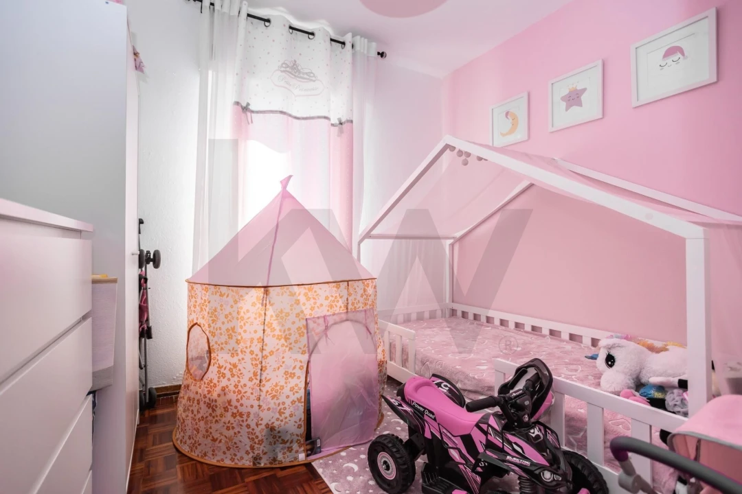 Apartamento T3 para Venda em Laranjeiro e Feijó Foto 17