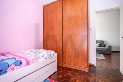 Apartamento T3 para Venda em Laranjeiro e Feijó